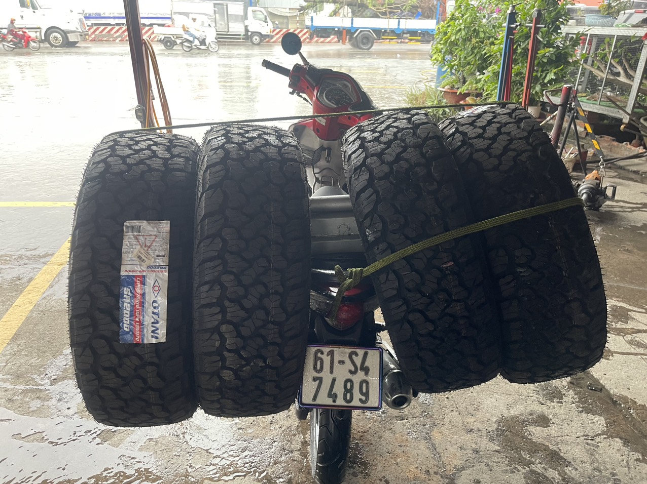 TÌM HIỂU VỀ LỐP XE CHUYÊN DÙNG CHO XE BÁN TẢI TỐT NHẤT HIỆN NAY